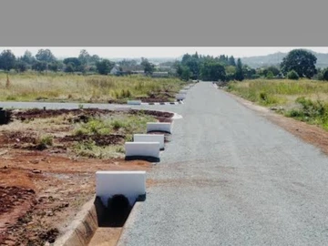 Stands & Residential Land